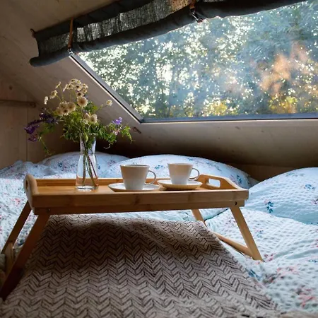 Posed Vojtech Campismo de Luxo Vojtechov